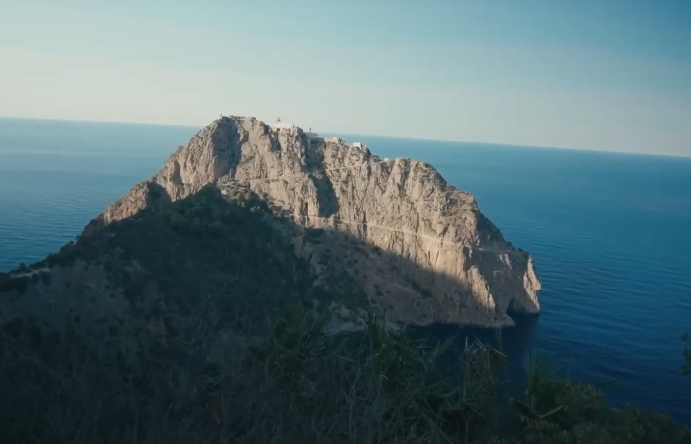 Une des monts du parc de Gouraya (Crédit photo : Direction l'Algérie, la série documentaire / Ayadi Productions)